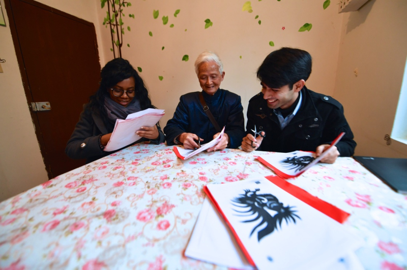 互聯網老年俗新聞(互聯網下的老年群體)