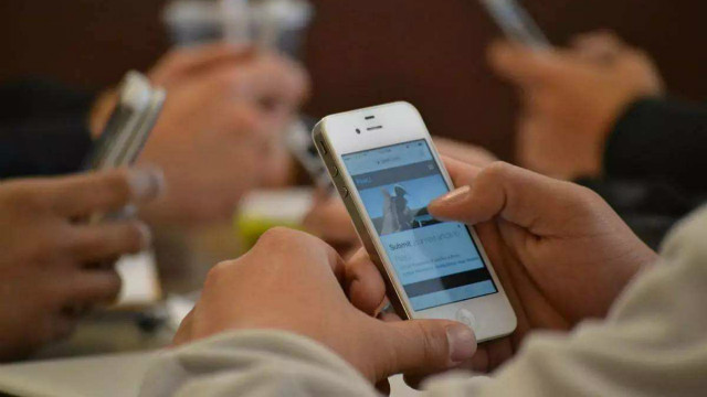 兩分鐘看完互聯(lián)網(wǎng)新聞(兩分鐘看完互聯(lián)網(wǎng)新聞的感受)