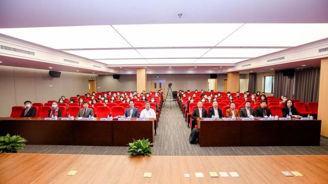 互聯(lián)網(wǎng)推進(jìn)會新聞稿(互聯(lián)網(wǎng)+大賽獲獎新聞稿)