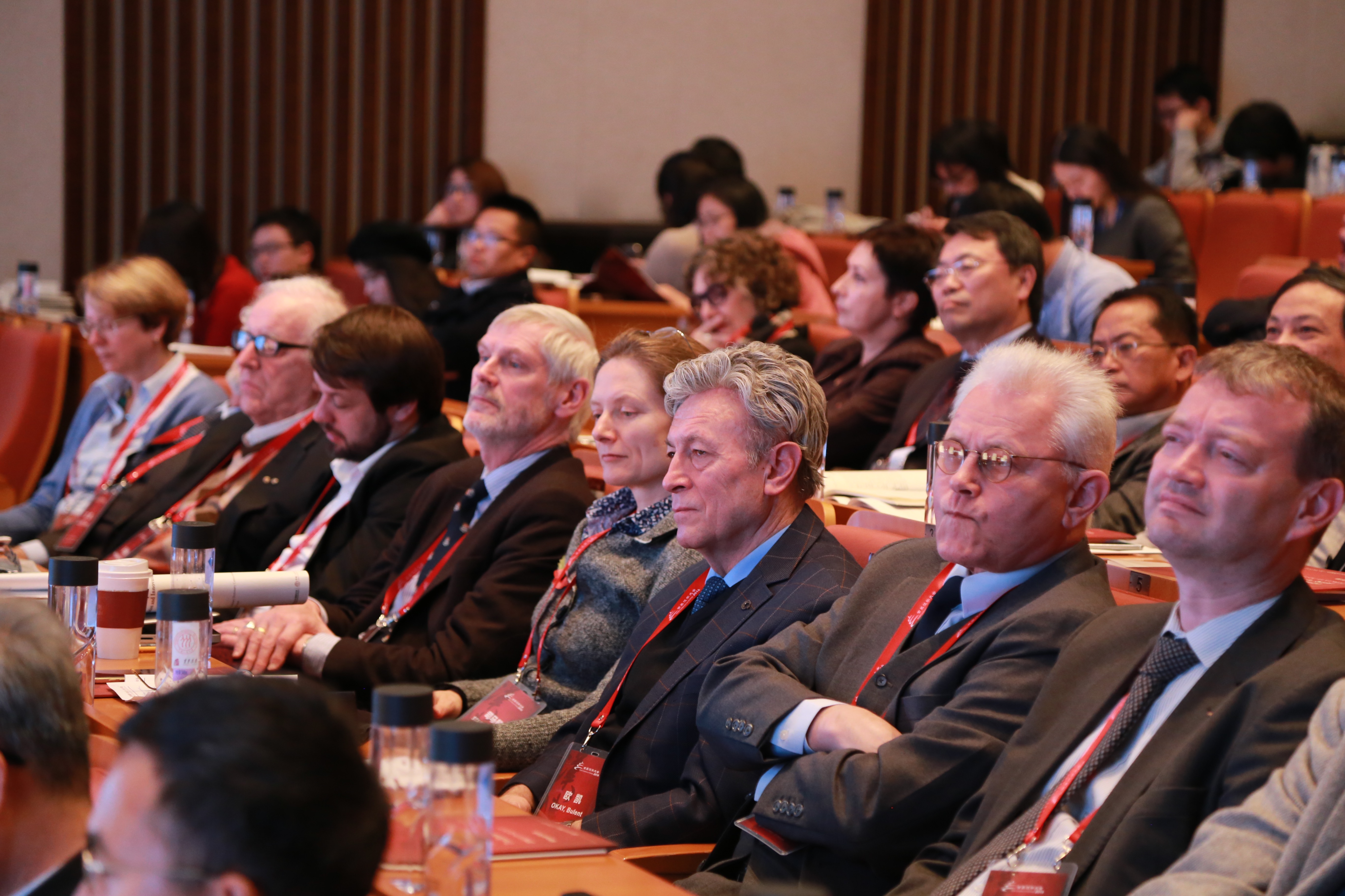 互聯網會議最新消息新聞稿(互聯網會議最新消息新聞稿怎么寫)