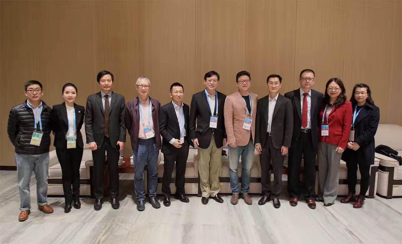 互聯(lián)網(wǎng)大佬新聞(互聯(lián)網(wǎng)大佬揭竿而起)